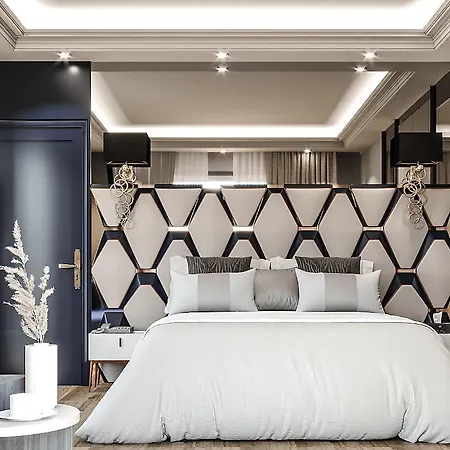 Serenity Queen Hotel 5*