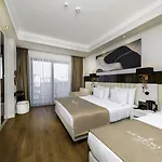 Hotel Serenity Queen 5*