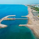 Serenity Queen Hotel 5*