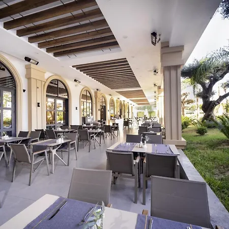 Serenity Queen 酒店 5*