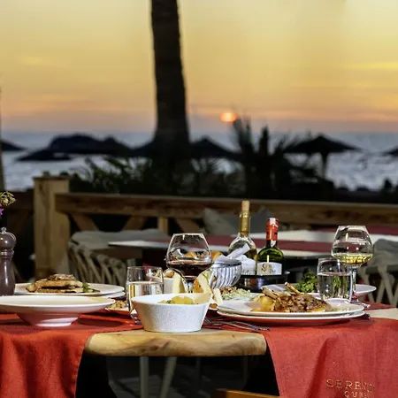 Serenity Queen Hotel