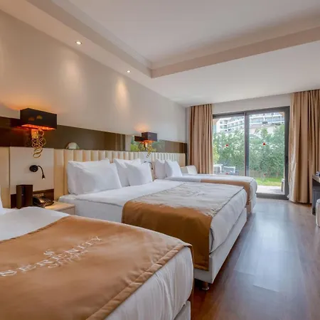 Serenity Queen 酒店 Payallar