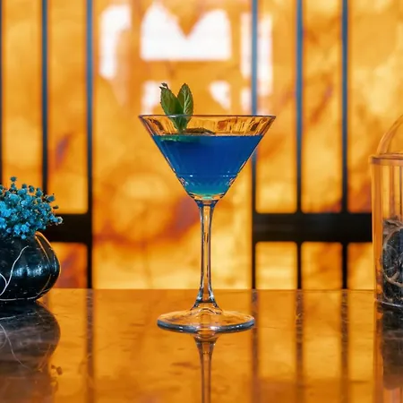 Serenity Queen Szálloda