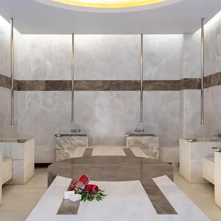 Szálloda Serenity Queen 5*