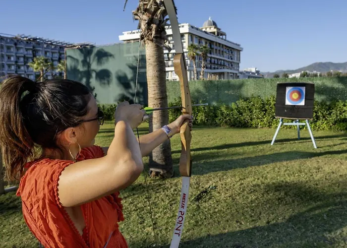 Serenity Queen فندق 5*