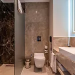 Serenity Queen Otel