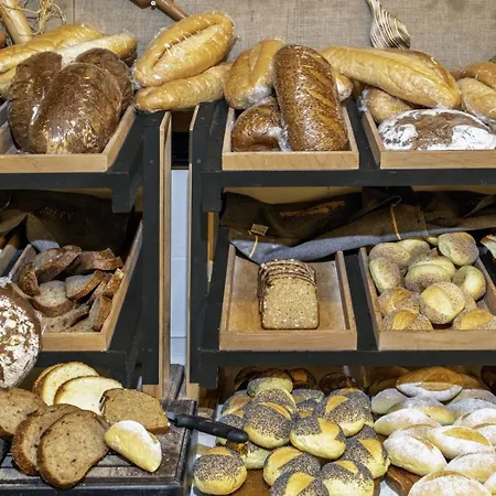 Serenity Queen ホテル 5*